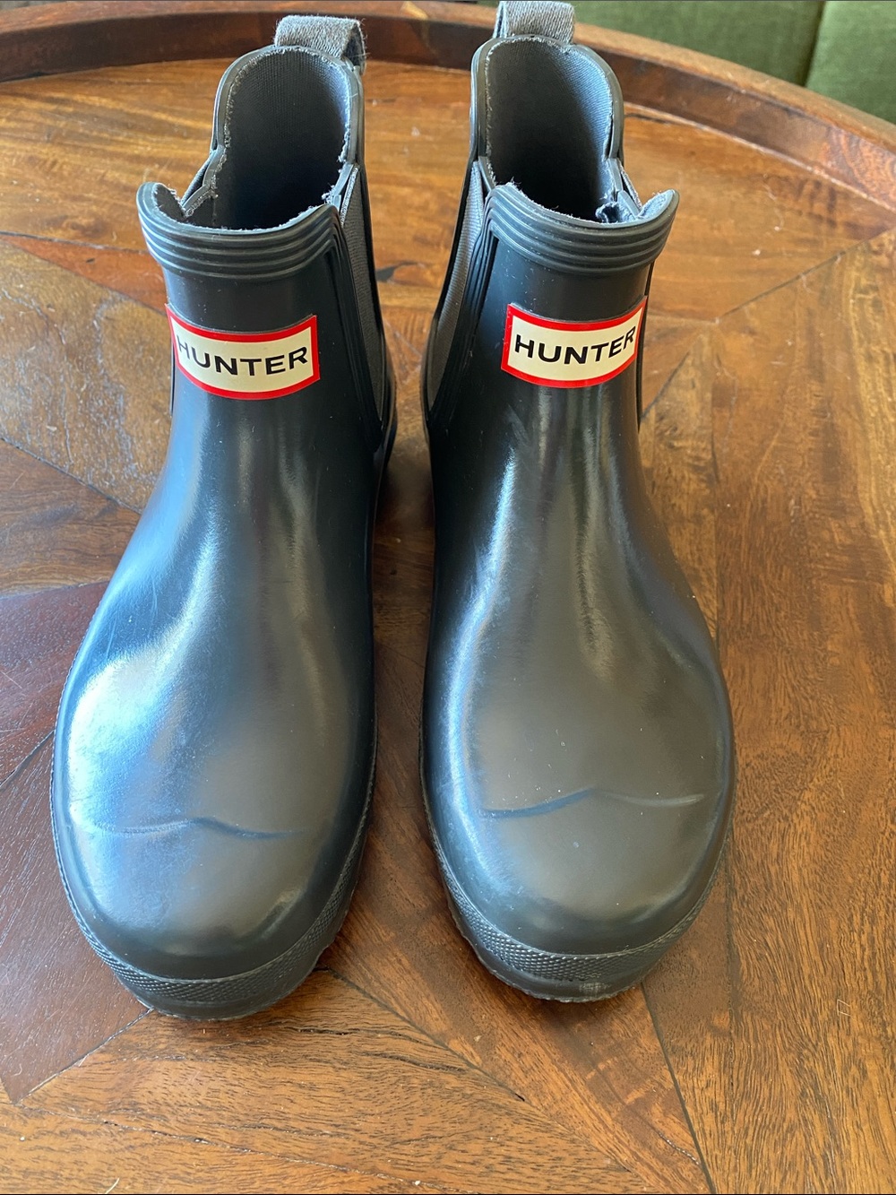 Hunter Women's Original Gloss Chelsea Boots in Navy Blue, Size US W6 EU 37